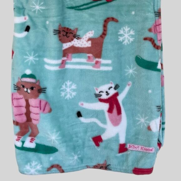 Betsey Johnson Christmas Cats Kittens Oversized Throw Blanket New - Picture 1 of 3